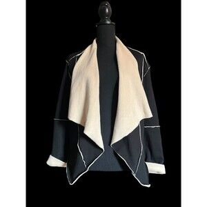 One World Sweater/Jacket Size S